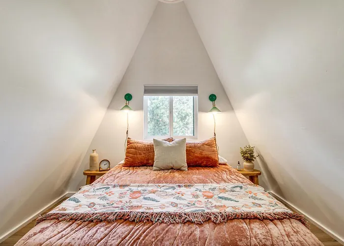 Rim Country Retreat: A-frame W/ Large Deck Holiday home